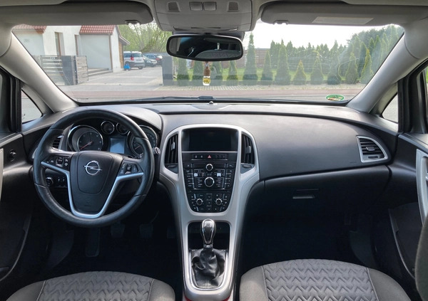 Opel Astra cena 25900 przebieg: 160000, rok produkcji 2013 z Jarocin małe 466